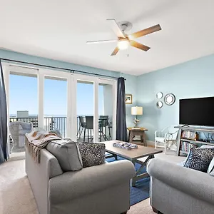 Laketown Wharf Iv Holiday home